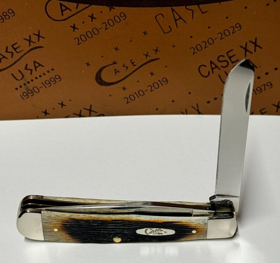 2015 Case XX Trapper Knife Barnboard Jig Burnt Sugar Bone MIB