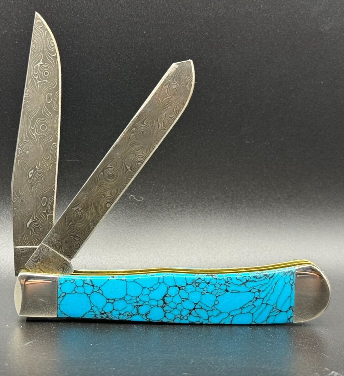 2018 CASE XX RAINDROP DAMASCSUS TRAPPER KNIFE W/ BLUE TURQUOISE SFO